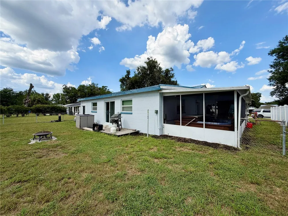 1185 S JOHNSON AVENUE Bartow, FL 33830