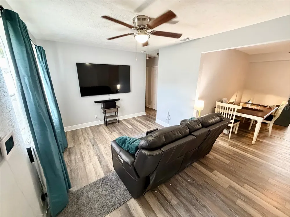 1185 S JOHNSON AVENUE Bartow, FL 33830