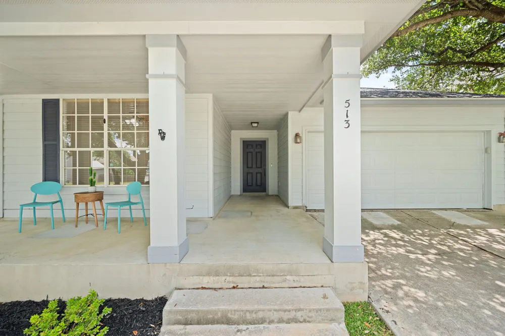 513 Tobin Drive Buda, TX 78610