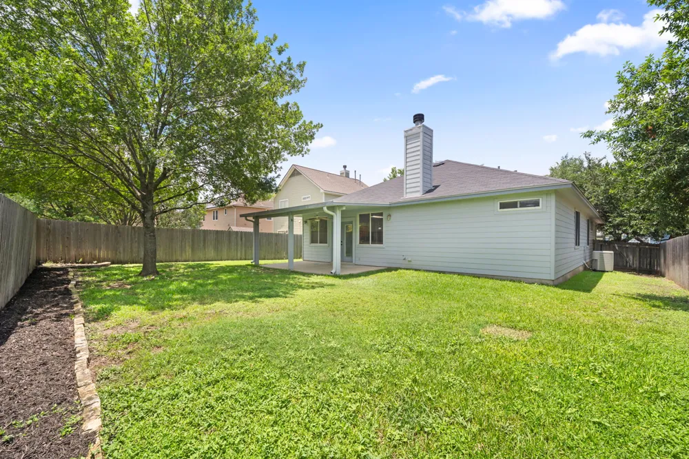 513 Tobin Drive Buda, TX 78610