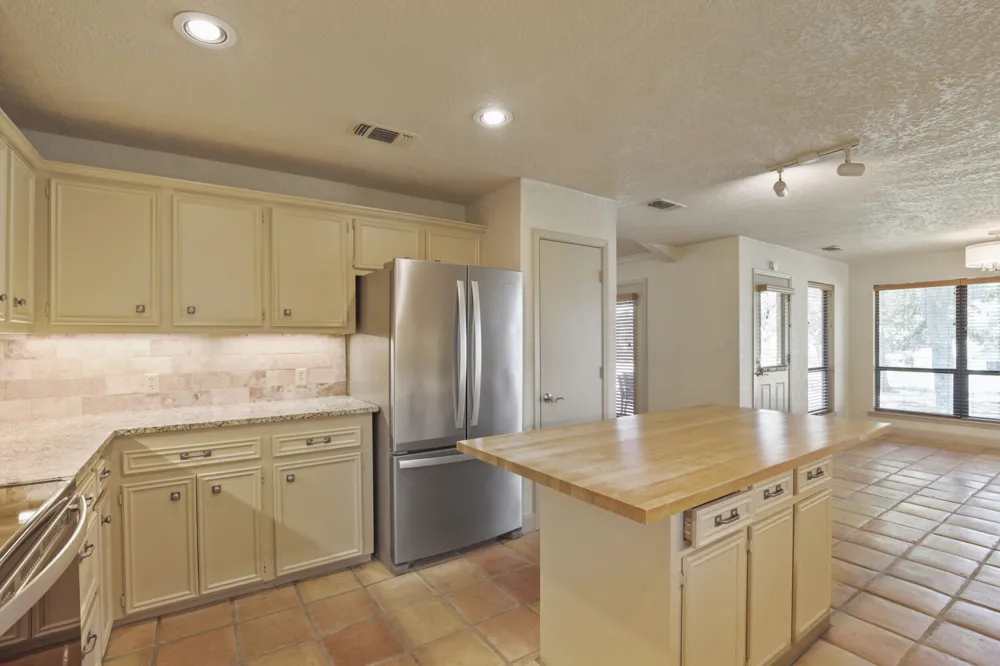 413 Silver Spur Horseshoe Bay, TX 78657