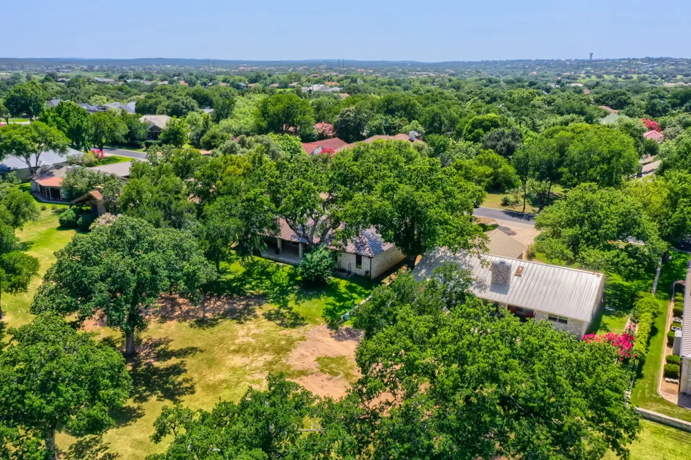 413 Silver Spur Horseshoe Bay, TX 78657