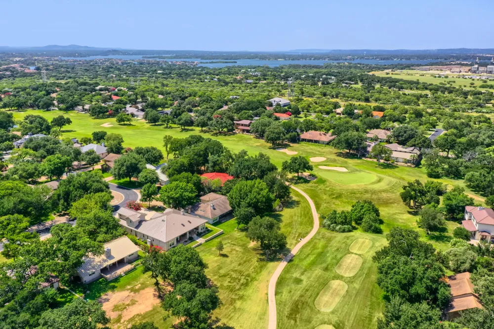 413 Silver Spur Horseshoe Bay, TX 78657