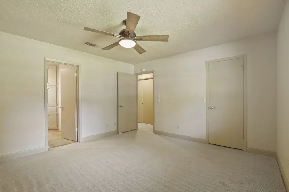 413 Silver Spur Horseshoe Bay, TX 78657