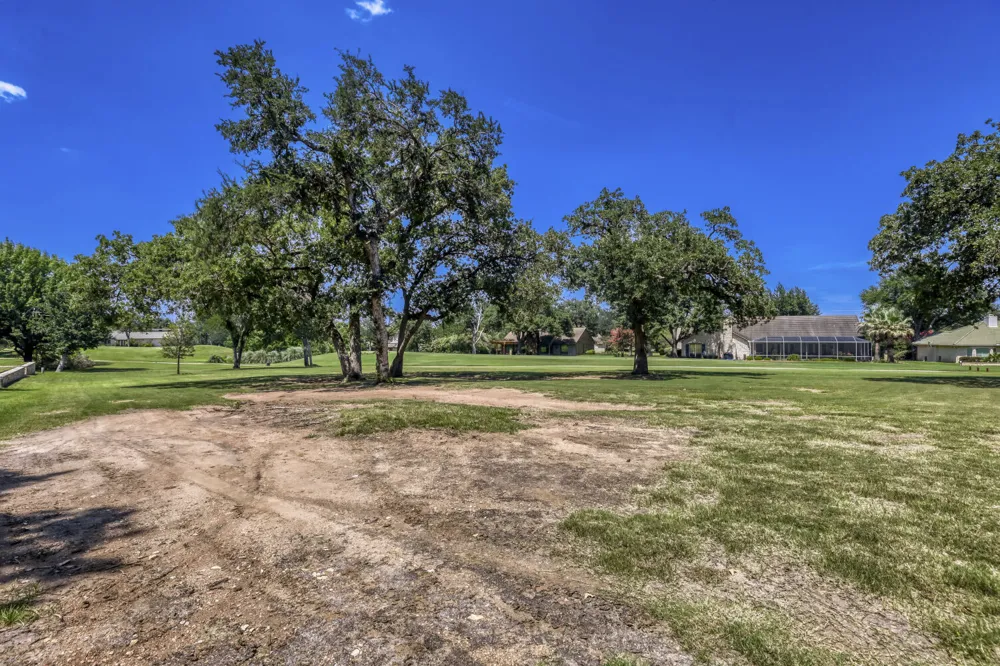 413 Silver Spur Horseshoe Bay, TX 78657