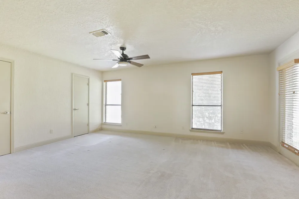 413 Silver Spur Horseshoe Bay, TX 78657