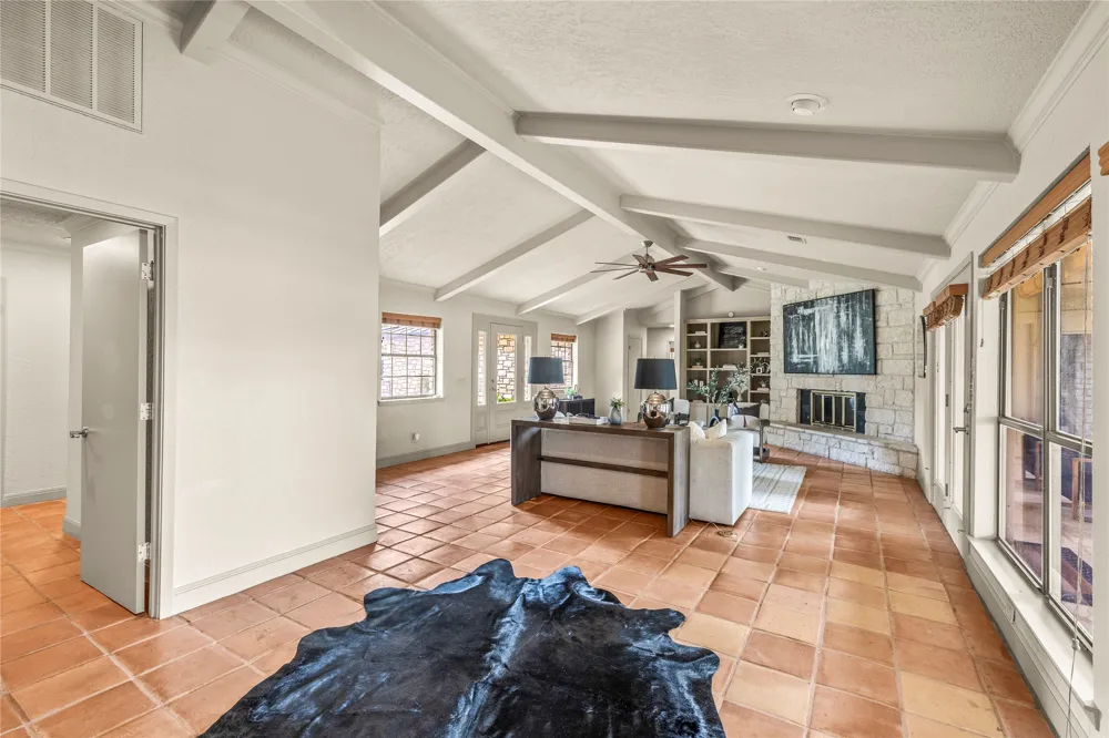413 Silver Spur Horseshoe Bay, TX 78657