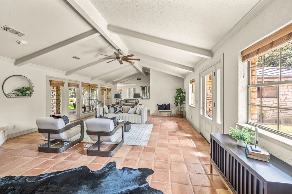 413 Silver Spur Horseshoe Bay, TX 78657