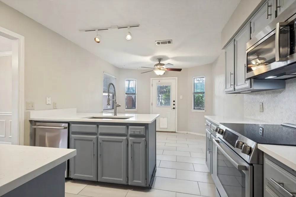 104 Summit Cove Trophy Club, TX 76262