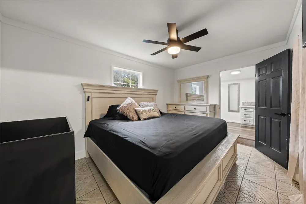 121 Austin Street McGregor, TX 76657