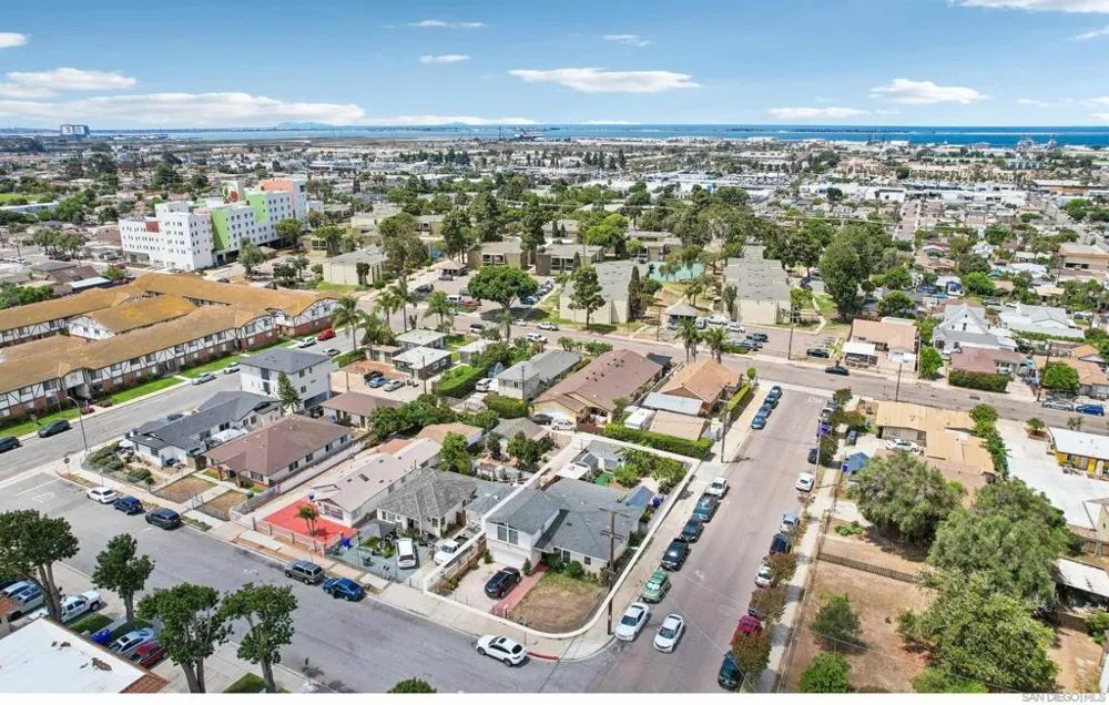 2104 G National City, CA 91950
