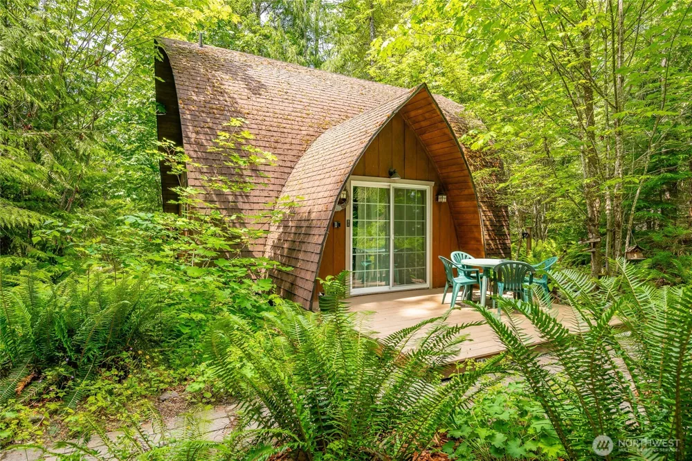 14001 Welcome Road Glacier, WA 98244