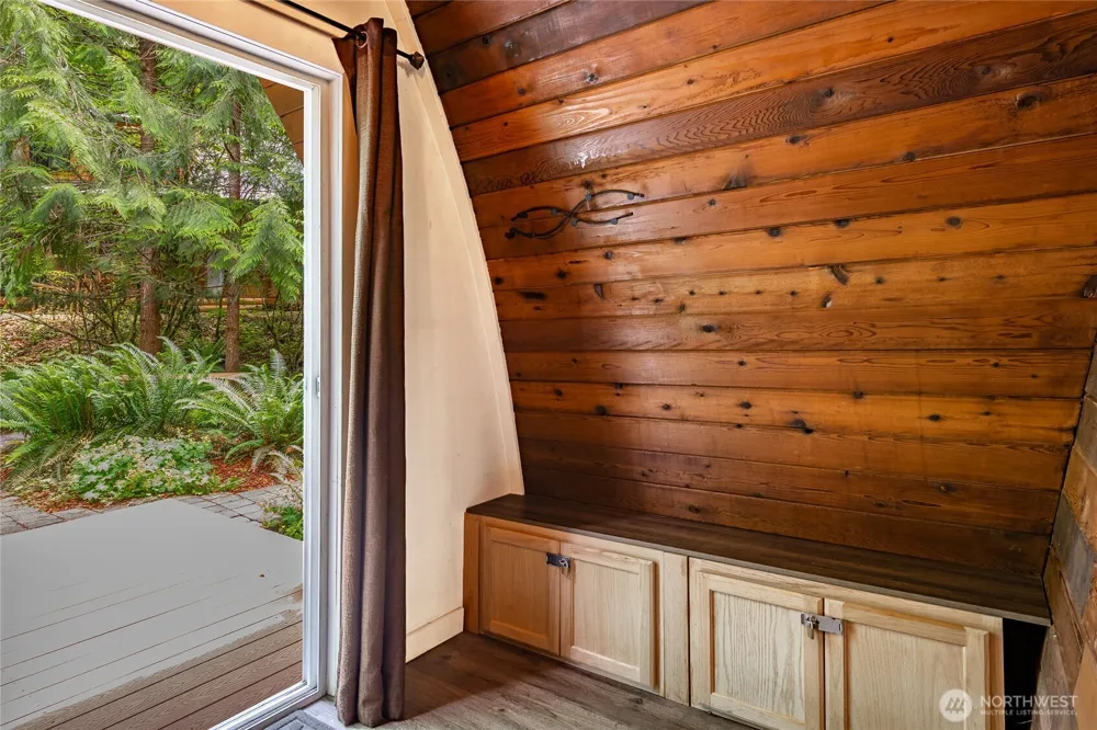 14001 Welcome Road Glacier, WA 98244
