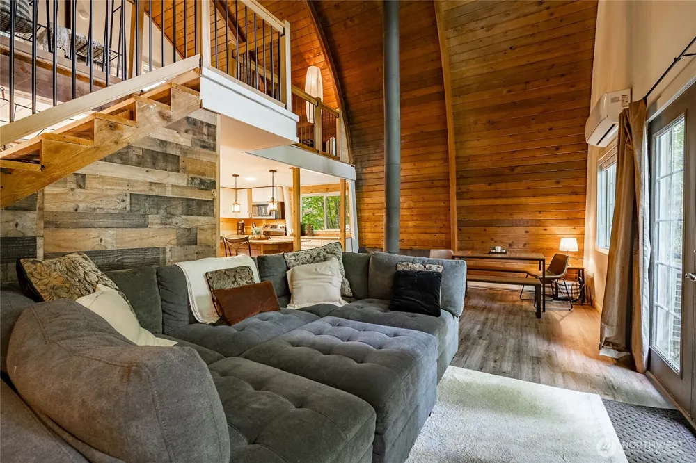14001 Welcome Road Glacier, WA 98244