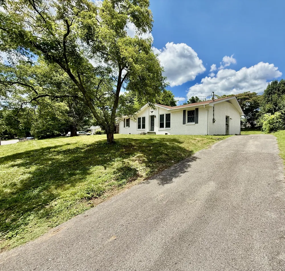 207 Blue Ridge Dr Old Hickory, TN 37138