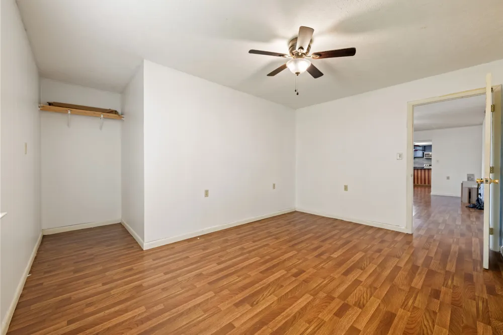 27653 US 127 Pikeville, TN 37367