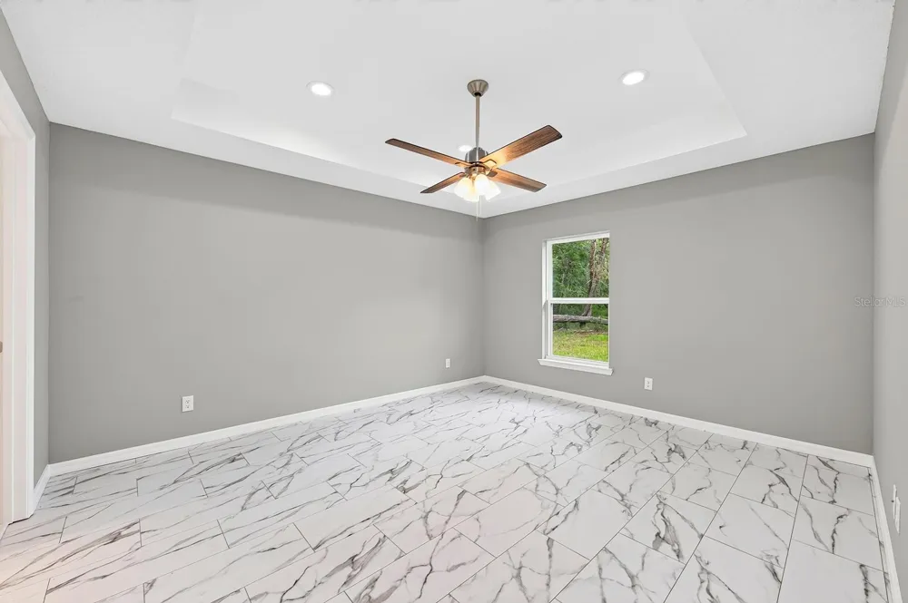 36 FISHER LANE COURSE Ocklawaha, FL 32179