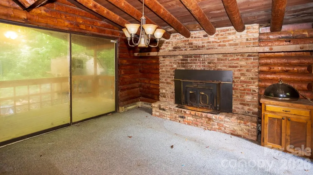 305 Melanie Lane Black Mountain, NC 28711