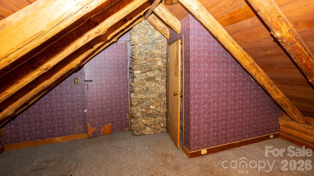 305 Melanie Lane Black Mountain, NC 28711