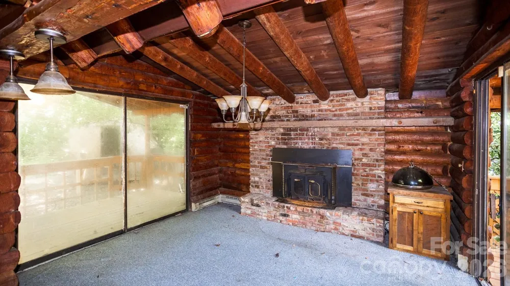 305 Melanie Lane Black Mountain, NC 28711