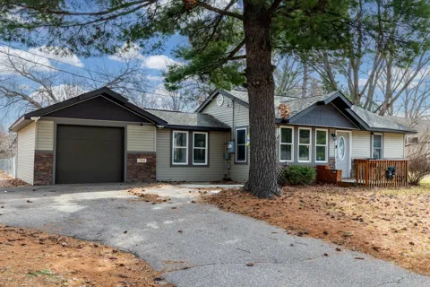 7544 Douglas Drive