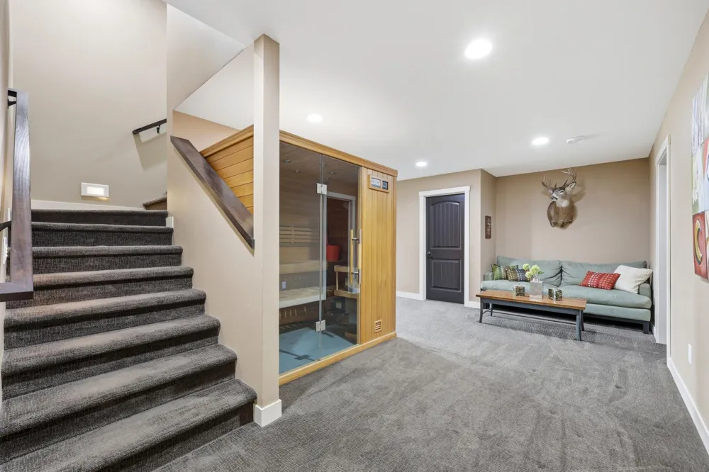15792 Highway 46 Kindred, ND 58051