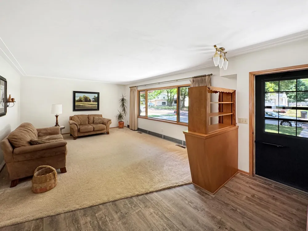 3064 Oak Avenue Slayton, MN 56172
