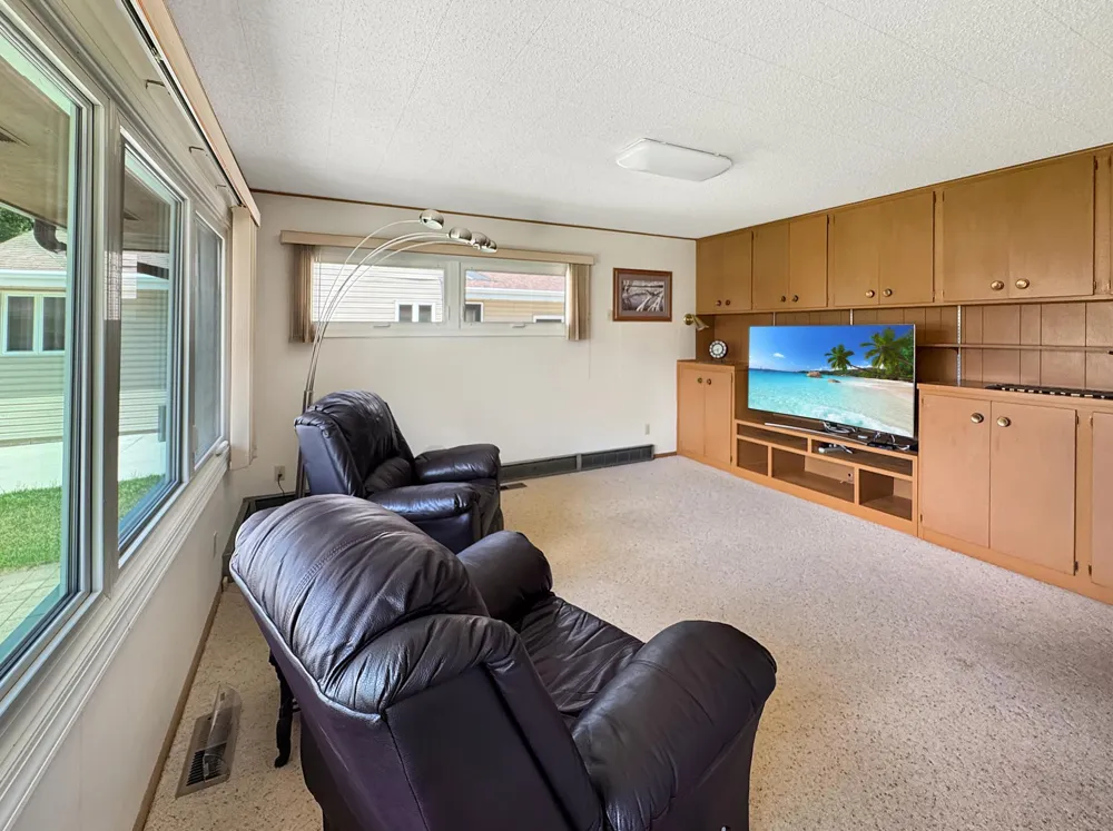 3064 Oak Avenue Slayton, MN 56172