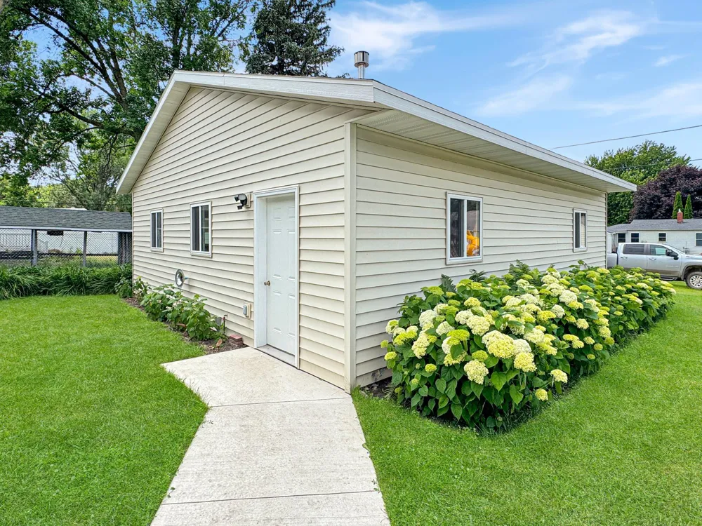 3064 Oak Avenue Slayton, MN 56172