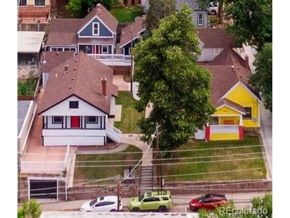 125 Ruxton Avenue Manitou Springs, CO 80829