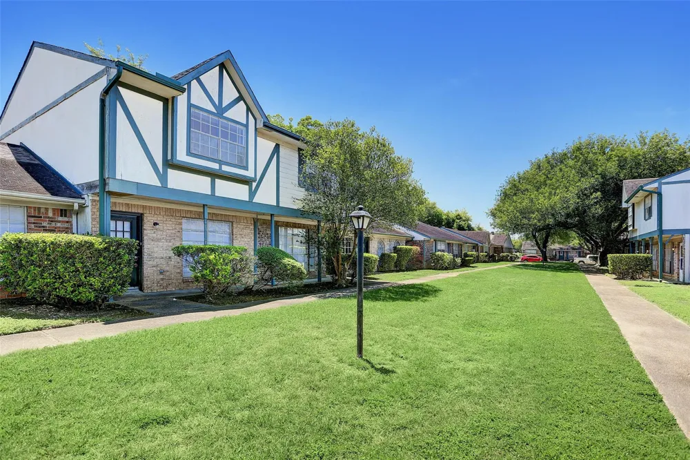 1145 Lyric Lane Pasadena, TX 77503