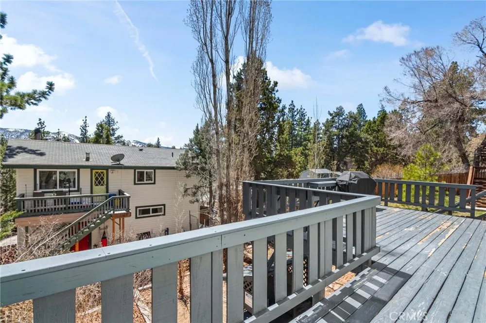 366 Curly Big Bear City, CA 92314