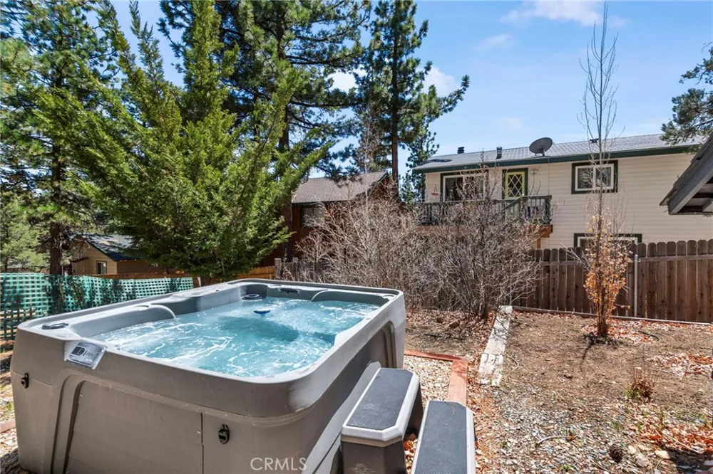 366 Curly Big Bear City, CA 92314