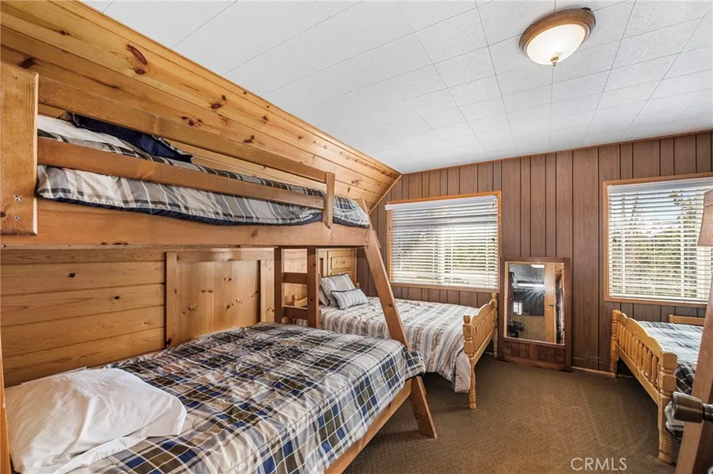 366 Curly Big Bear City, CA 92314
