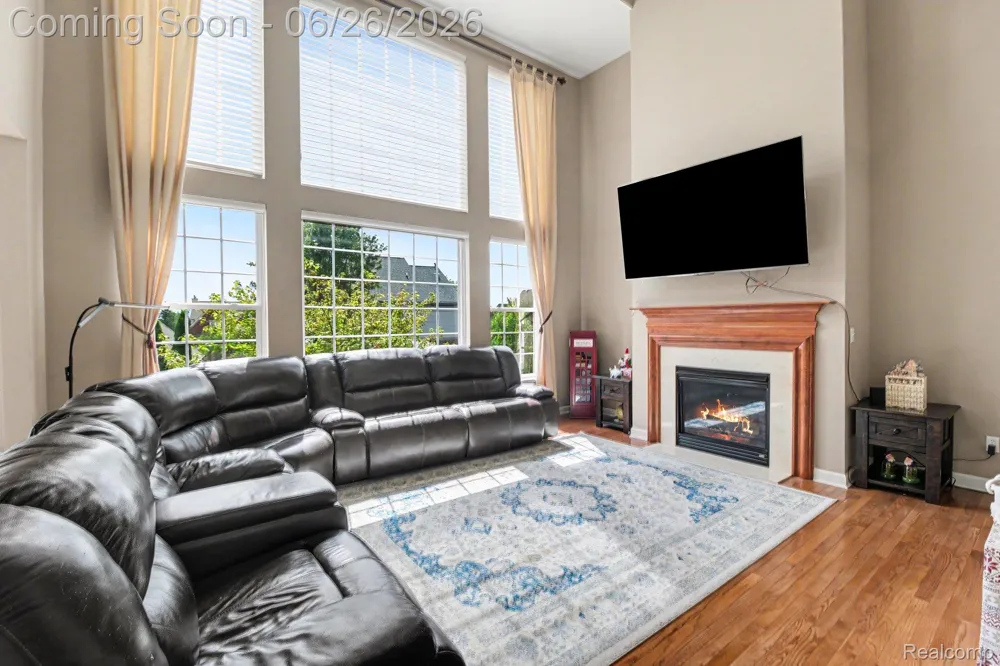 49847 Parkside Drive Northville Township, MI 48168