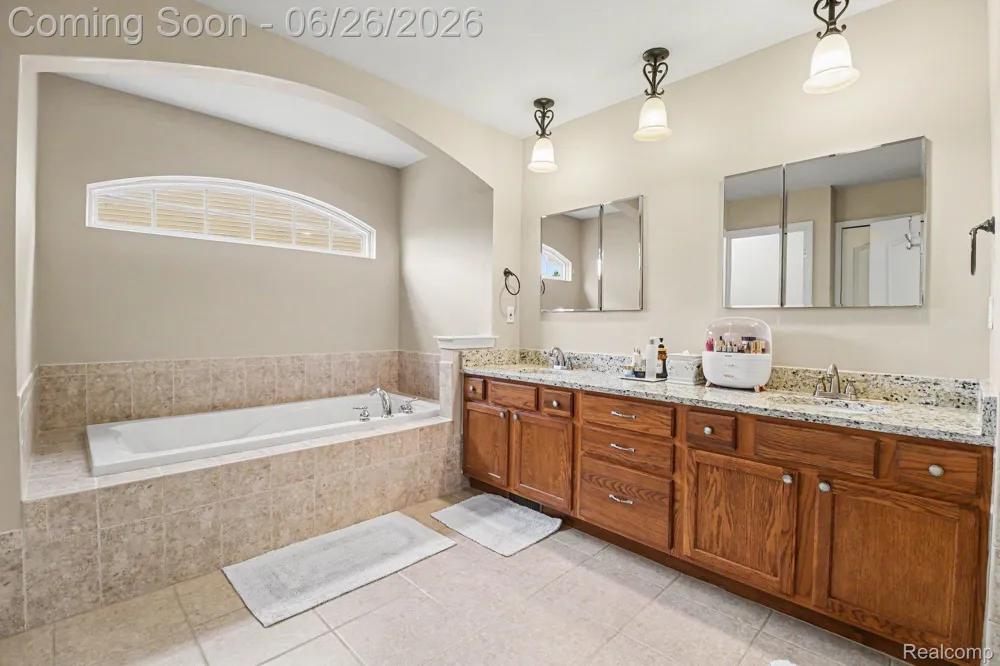 49847 Parkside Drive Northville Township, MI 48168
