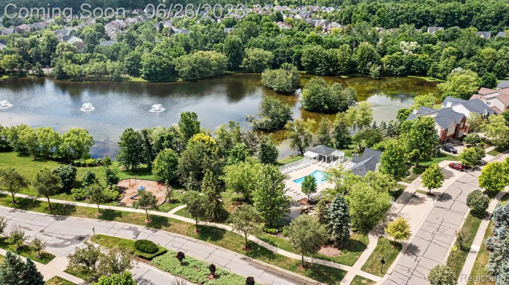 49847 Parkside Drive Northville Township, MI 48168