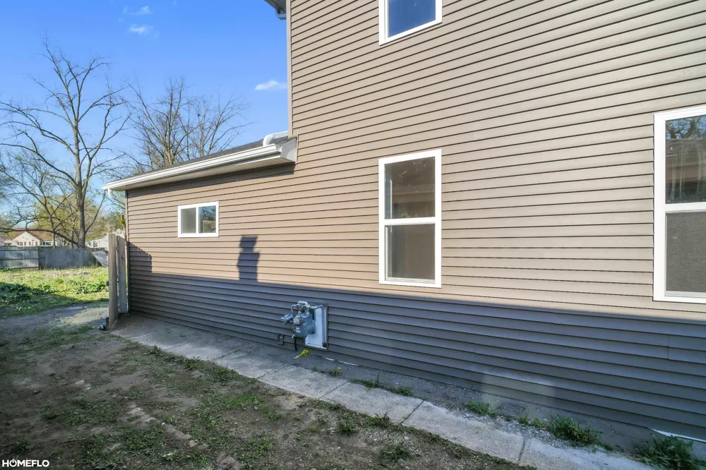 1822 NEWBERRY STREET Saginaw City, MI 48602