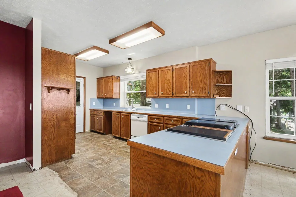 9351 S Catalpa Avenue Brooks Township, MI 49337