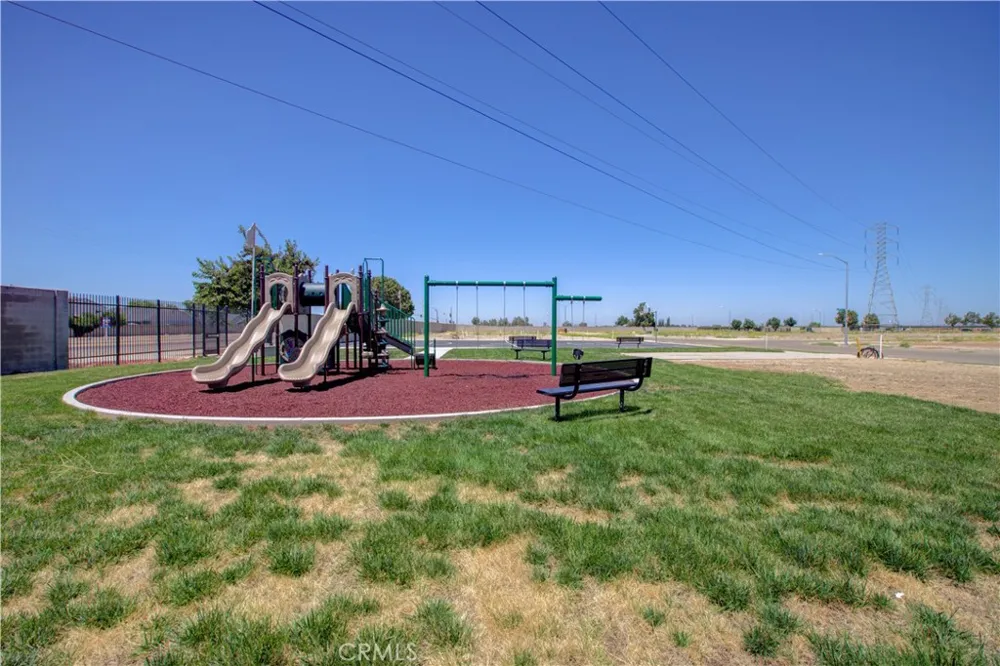 5046 Palisade Ave. Merced, CA 95348
