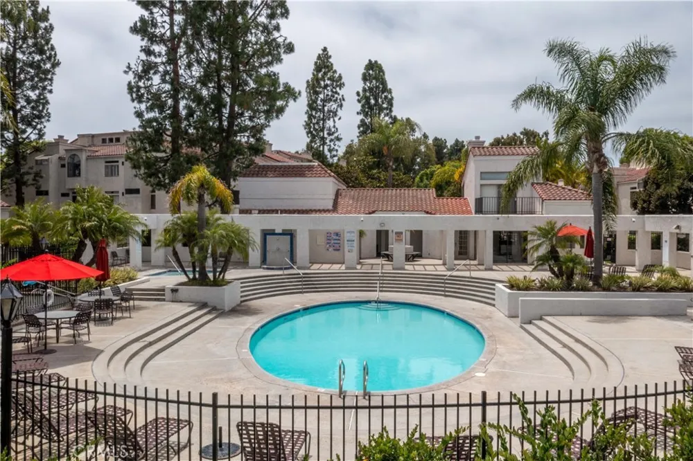 17151 Corbina Huntington Beach, CA 92649