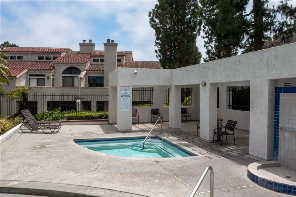 17151 Corbina Huntington Beach, CA 92649
