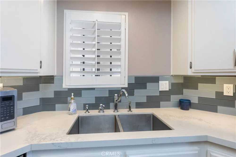 17151 Corbina Huntington Beach, CA 92649