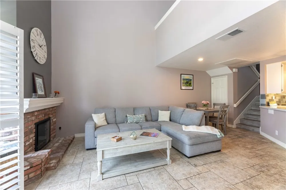 17151 Corbina Huntington Beach, CA 92649
