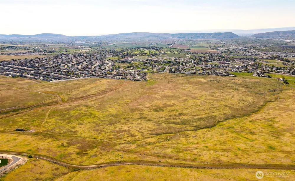 351 Kristi Lane Yakima, WA 98901