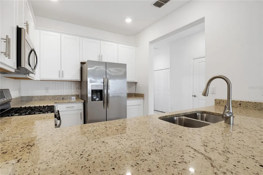 15126 LYLA TERRACE Lakewood Ranch, FL 34211