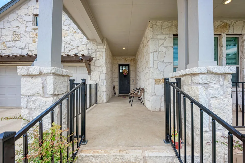 1105 White Daisy Lane Georgetown, TX 78628