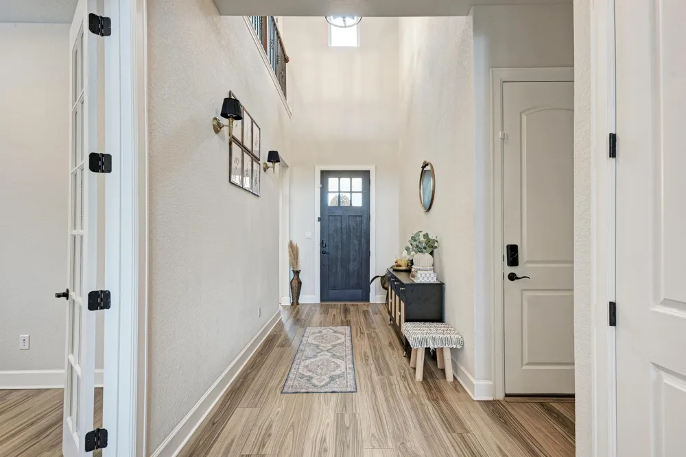 1105 White Daisy Lane Georgetown, TX 78628