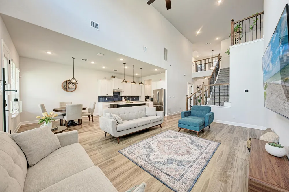 1105 White Daisy Lane Georgetown, TX 78628