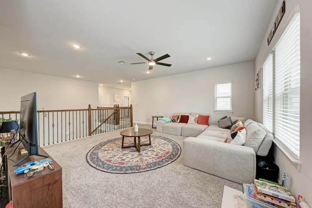 1105 White Daisy Lane Georgetown, TX 78628